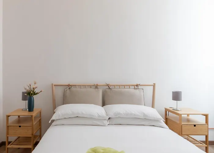 Iflat Bright Brand New 3-bedroom In Monti Daire Roma