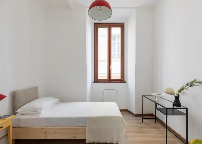 Iflat Bright Brand New 3-bedroom In Monti Daire Roma