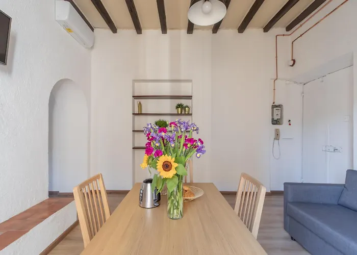 Iflat Bright Brand New 3-bedroom In Monti
