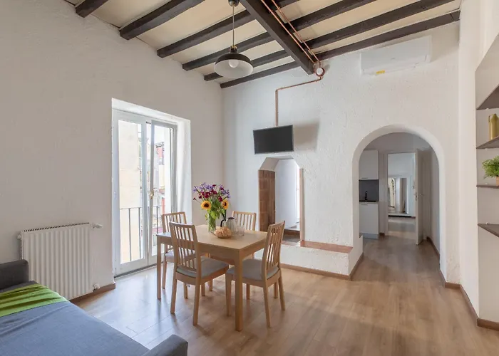 Iflat Bright Brand New 3-bedroom In Monti Roma